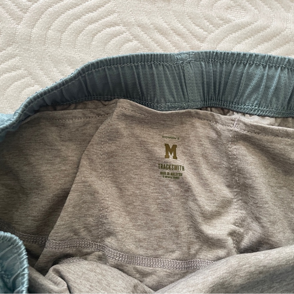 Tracksmith Session Shorts - Picture 2 of 3